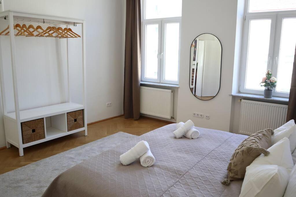 וינה Bloom - Cozy Apartment, 5 Stops To City Center מראה חיצוני תמונה